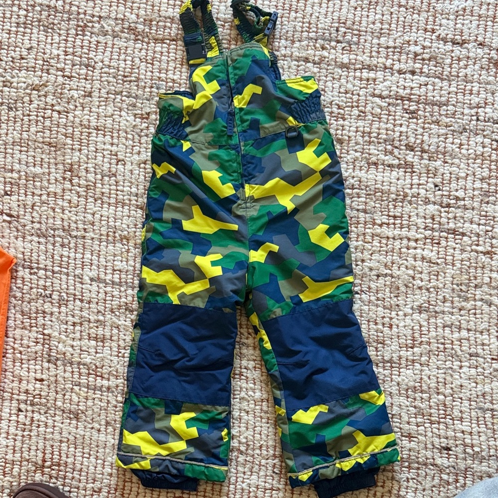 Hanna Andersson Kids Camouflage Snow Bib Size 4